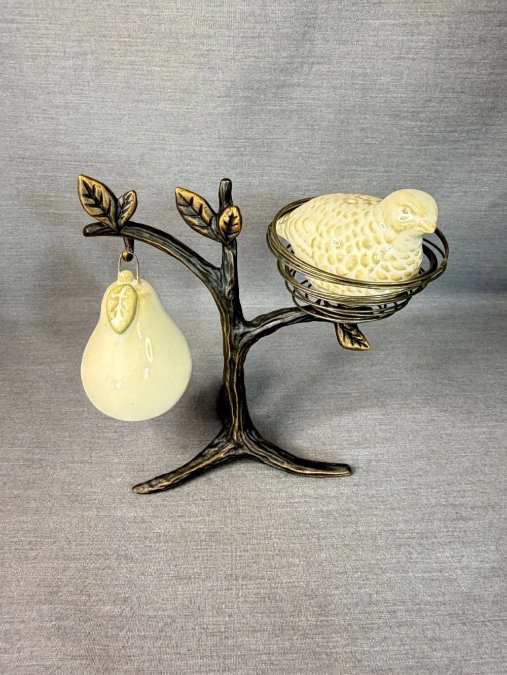 Pottery Barn Partridge in a Pear Tree Salt Pepper Shakers Set Bird Nest